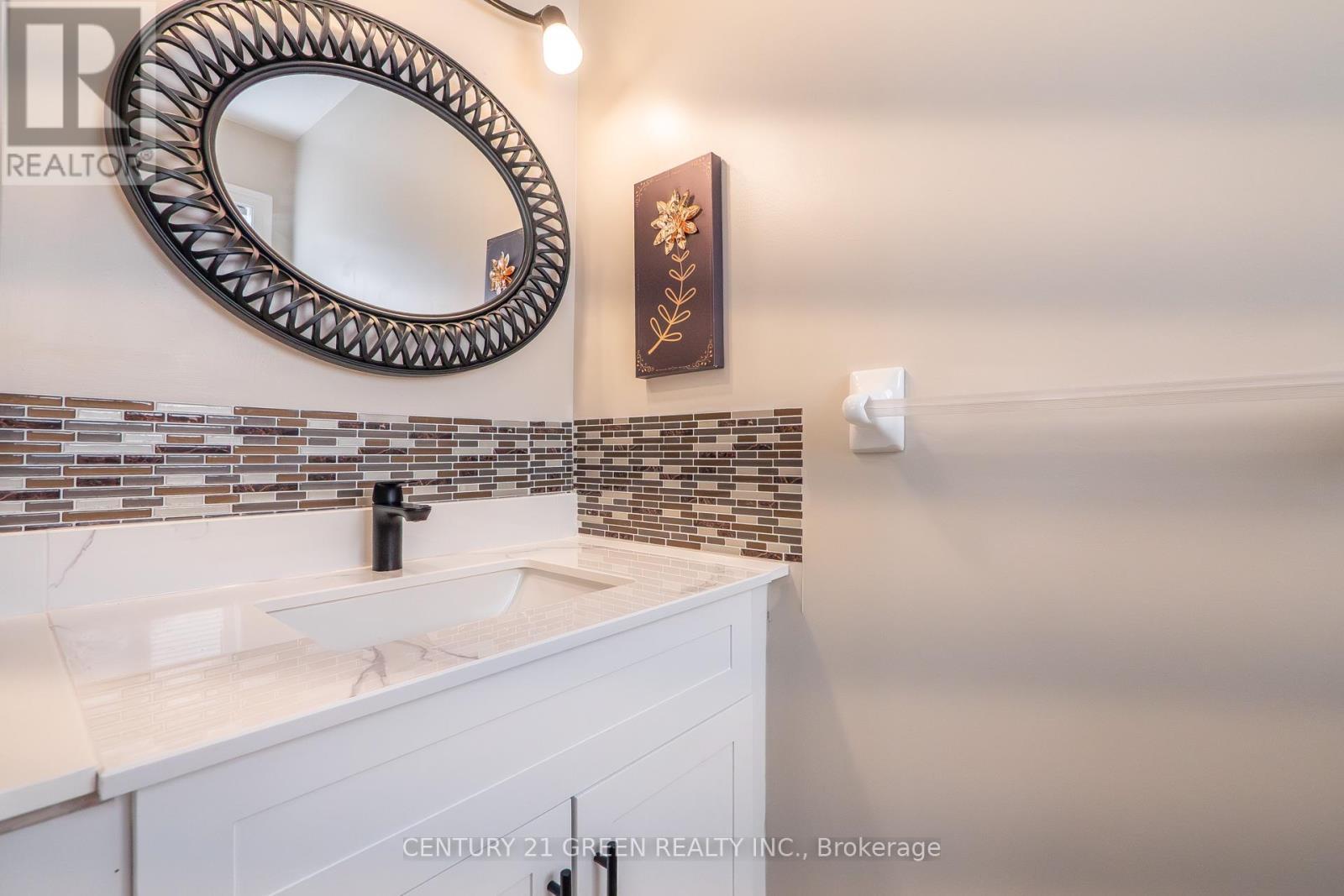 21 Hawkswood Drive, Kitchener, ON