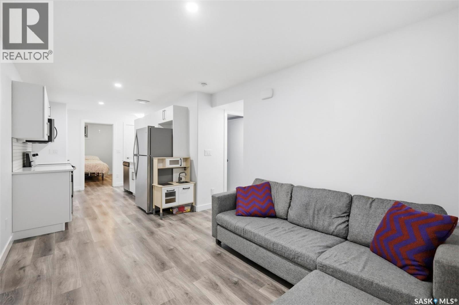 1130 11Th Street E, Saskatoon, SK