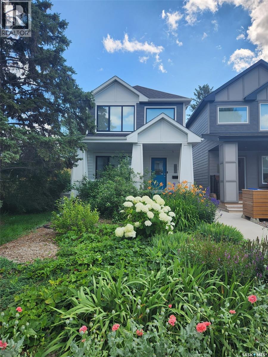 1130 11Th Street E, Saskatoon, SK