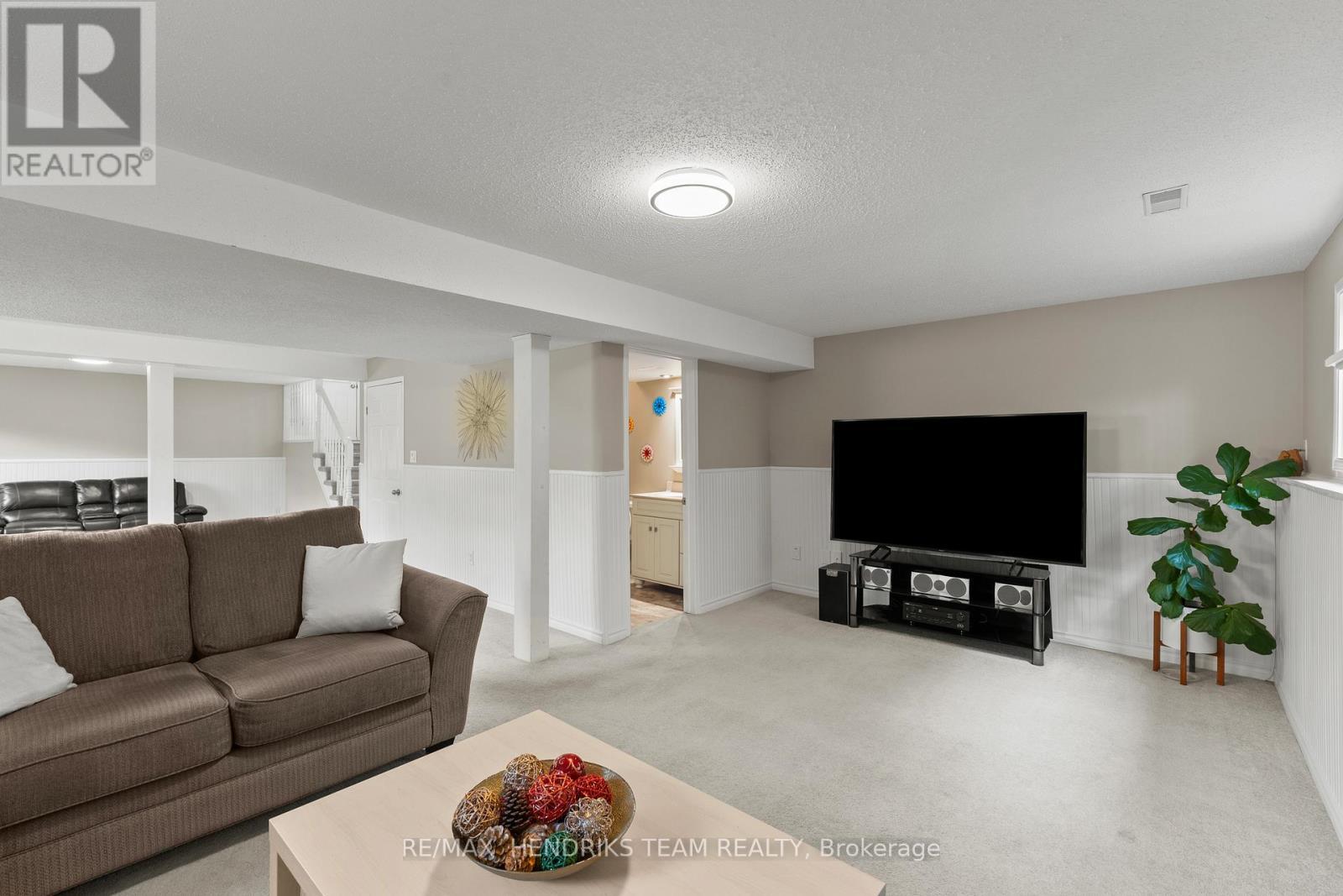 12 Stonebridge Gate, St. Catharines (Grapeview), ON