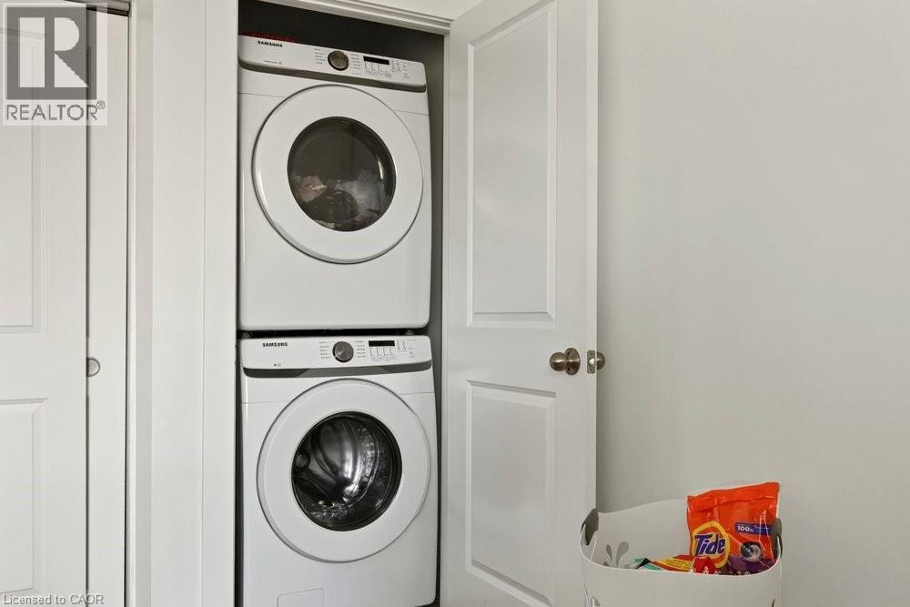 433 Barton Street E Unit# 204, Hamilton, ON
