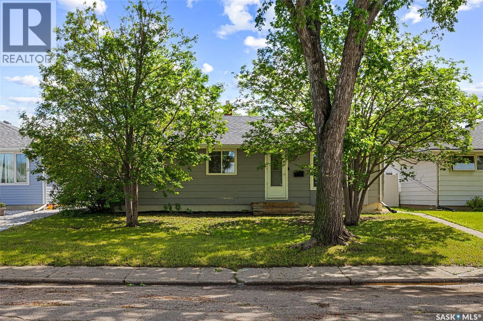 261 Cornwall Street N, Regina, SK