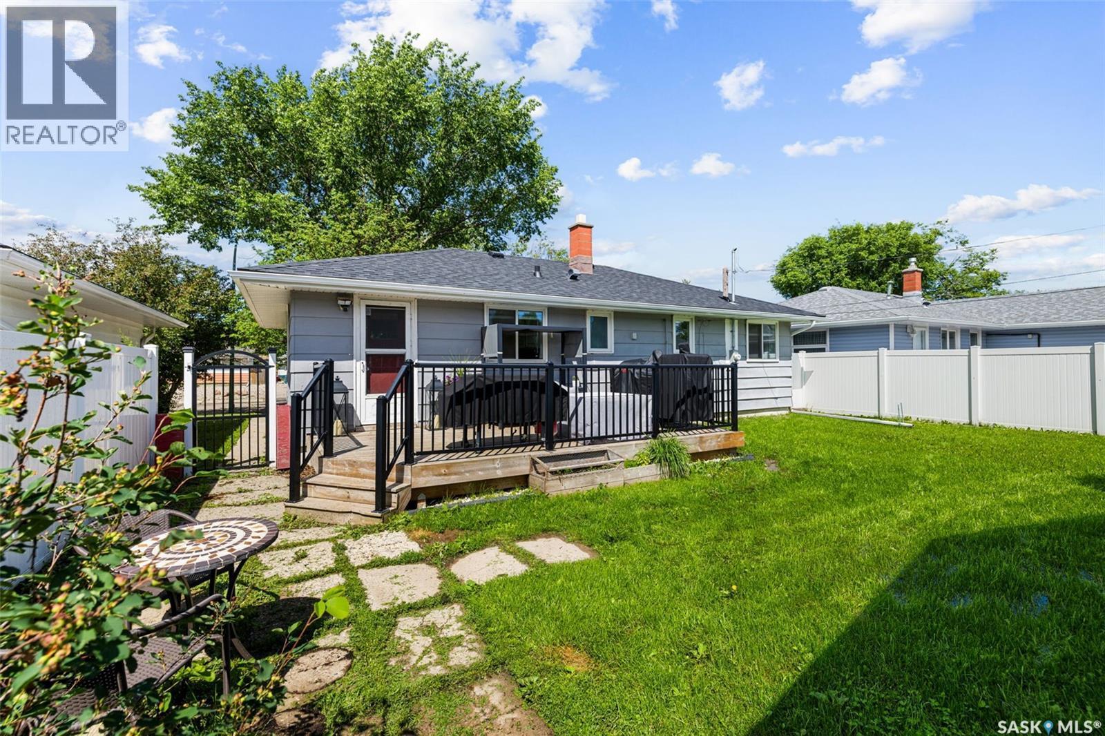 261 Cornwall Street N, Regina, SK