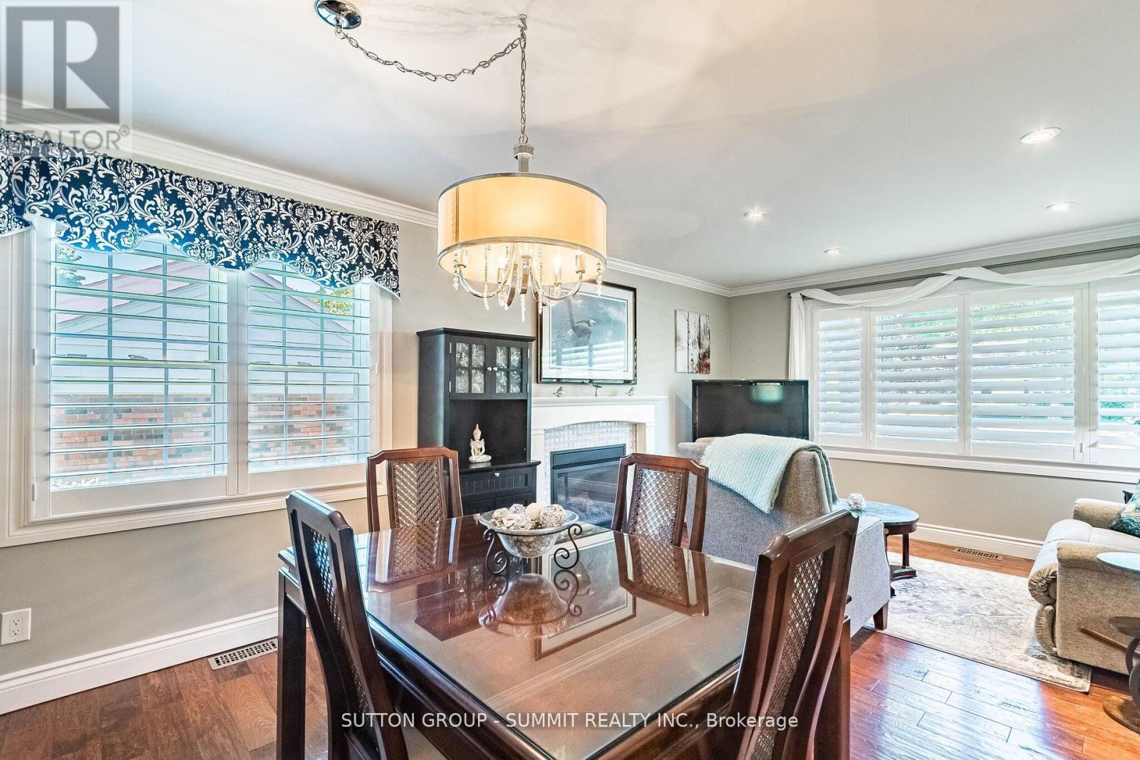 2084 Edinburgh Drive, Burlington, ON