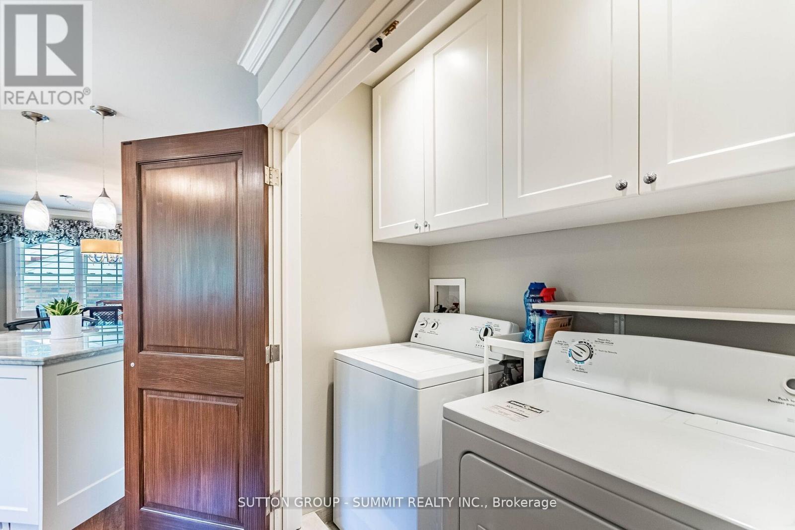 2084 Edinburgh Drive, Burlington, ON