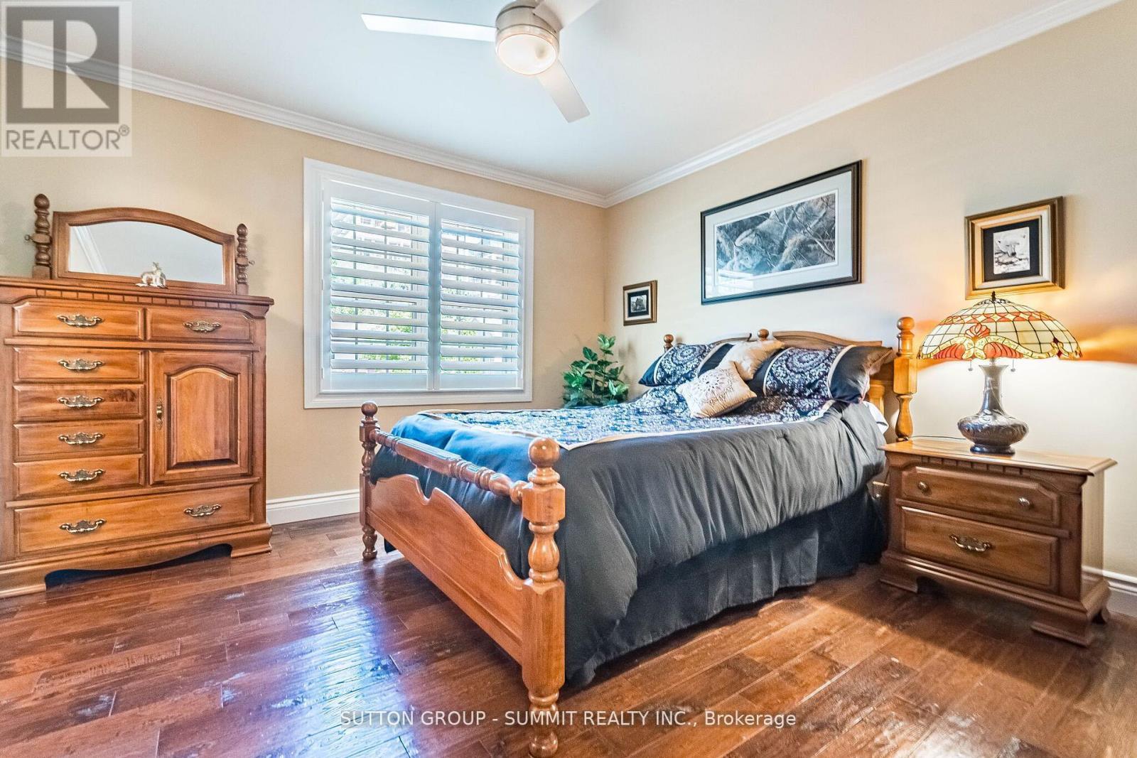 2084 Edinburgh Drive, Burlington, ON