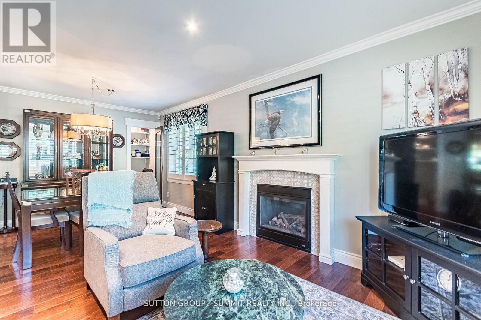 2084 Edinburgh Drive, Burlington, ON