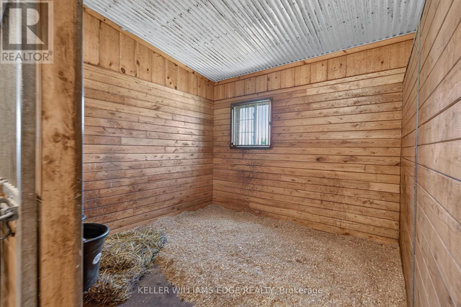 MIX OF 10' X 12' & 12' X 12' STALLS - 564 8Th Concession Road E, Hamilton, ON