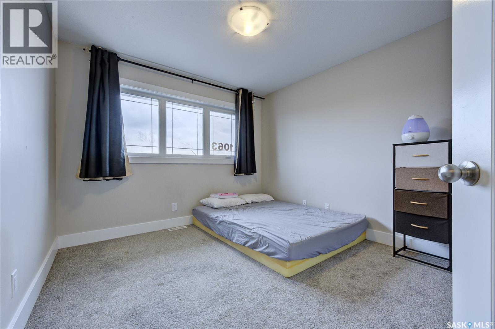 1063 Glacial Shores Common, Saskatoon, SK