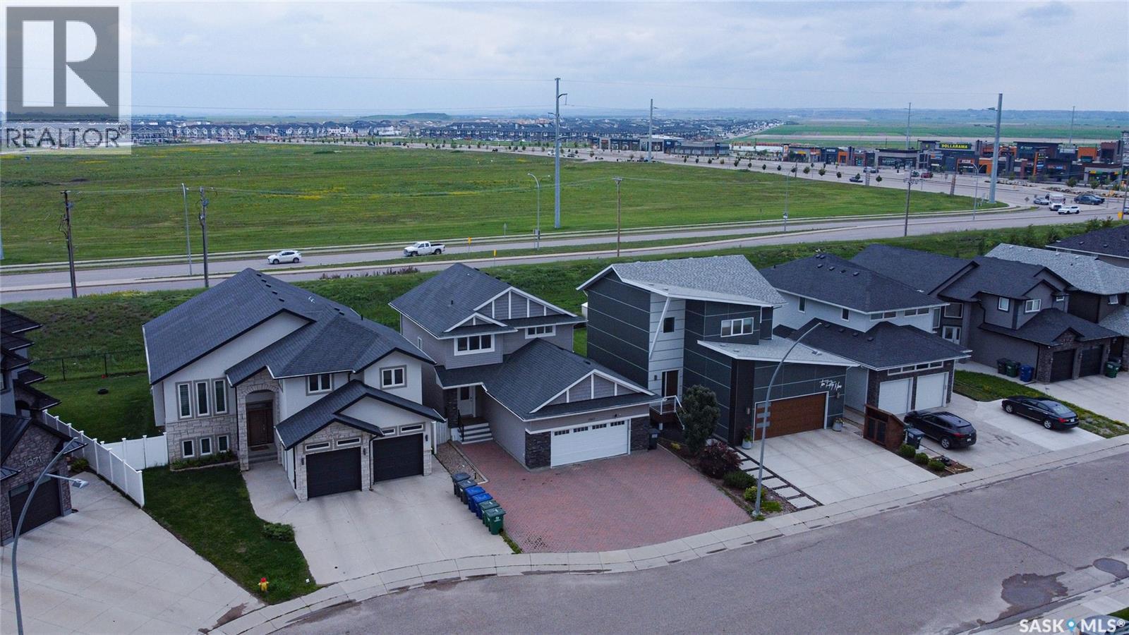 1063 Glacial Shores Common, Saskatoon, SK