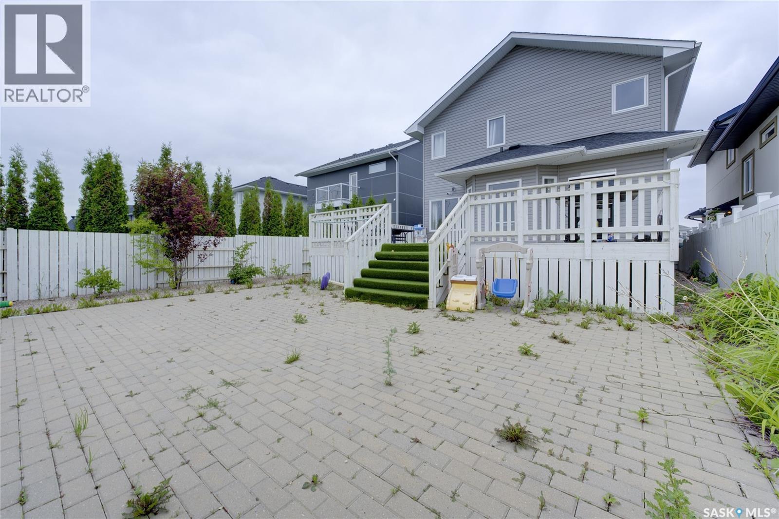 1063 Glacial Shores Common, Saskatoon, SK
