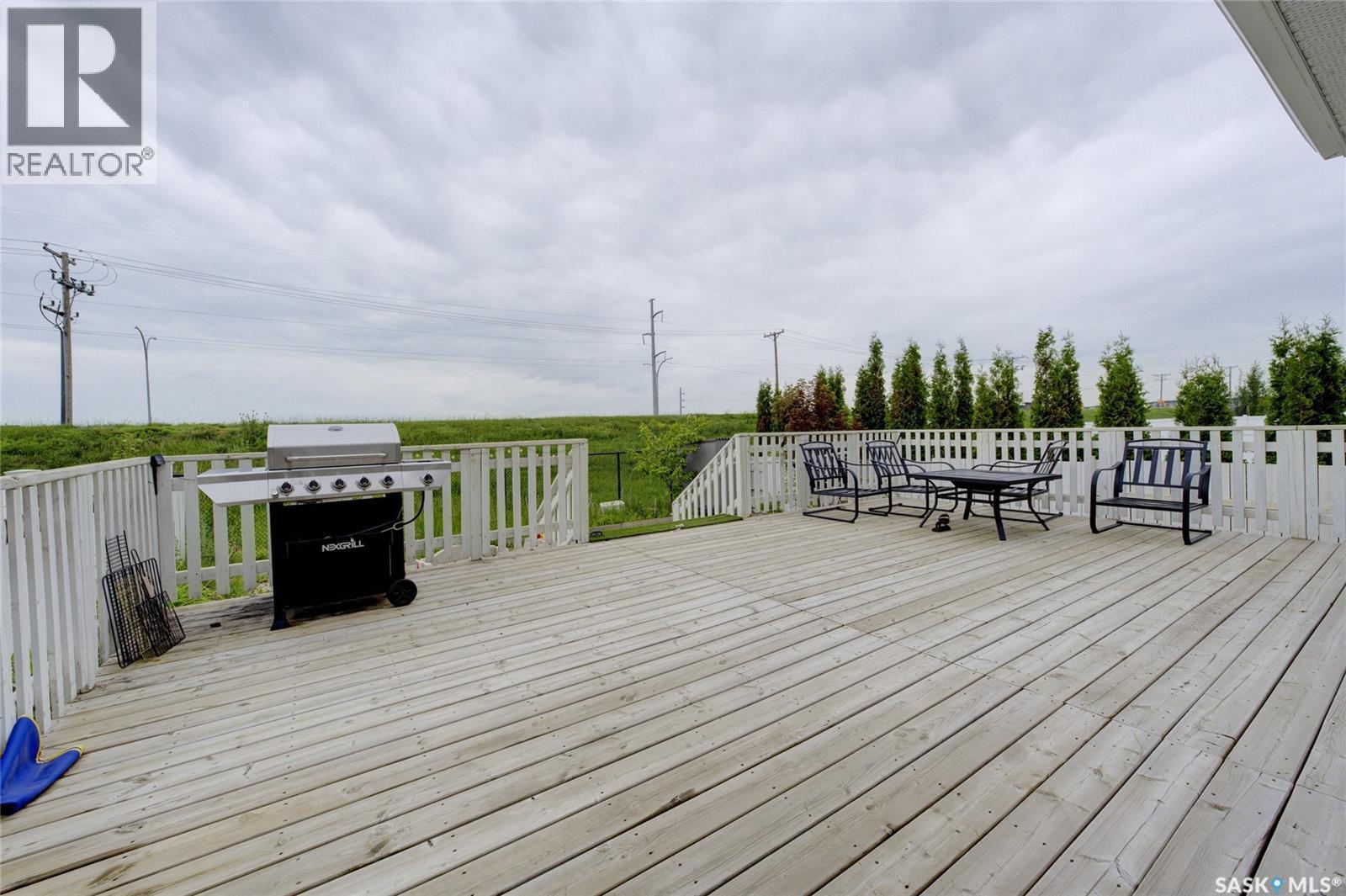1063 Glacial Shores Common, Saskatoon, SK