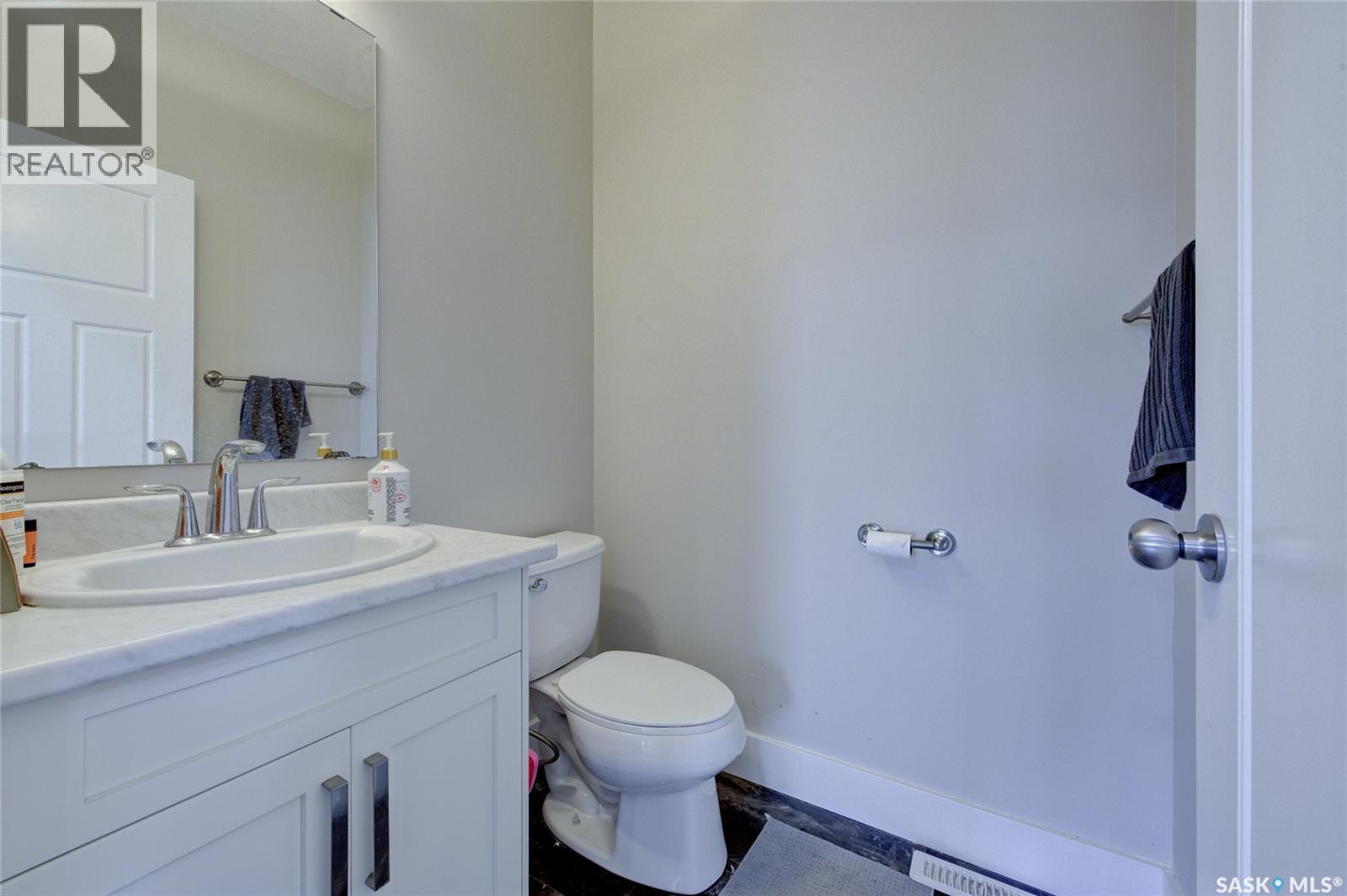 1063 Glacial Shores Common, Saskatoon, SK
