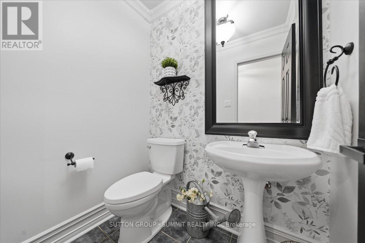 3967 Beacham Street, Mississauga, ON
