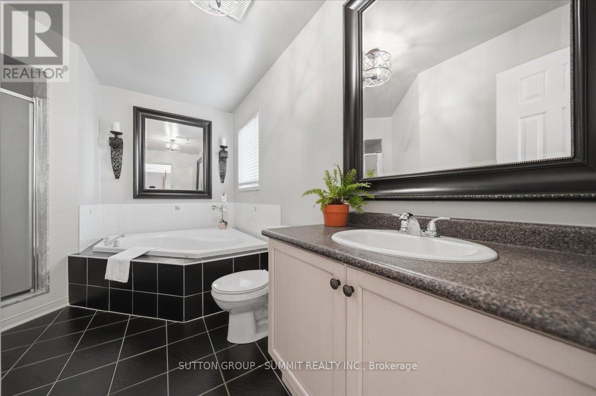 3967 Beacham Street, Mississauga, ON