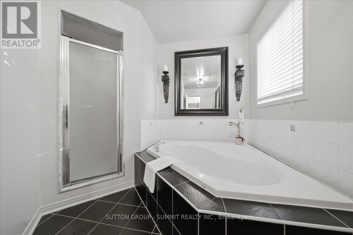 3967 Beacham Street, Mississauga, ON