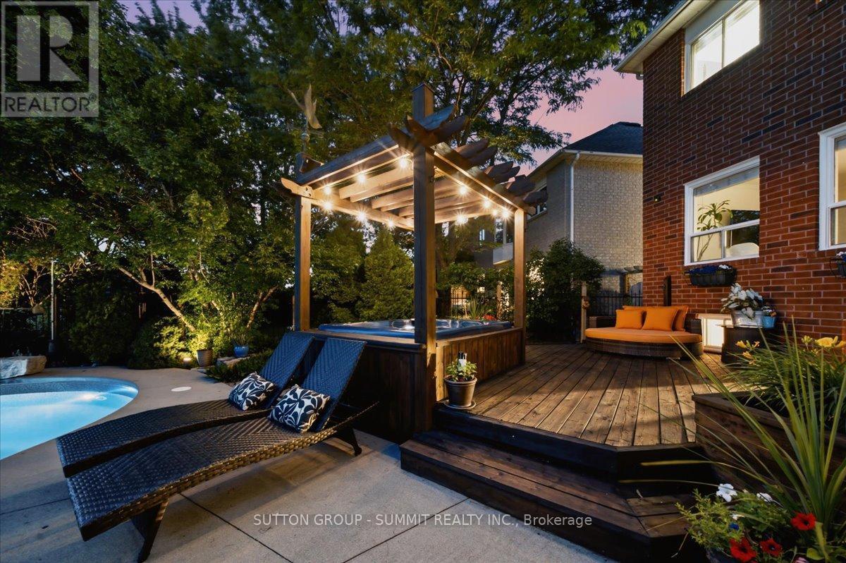 3967 Beacham Street, Mississauga, ON