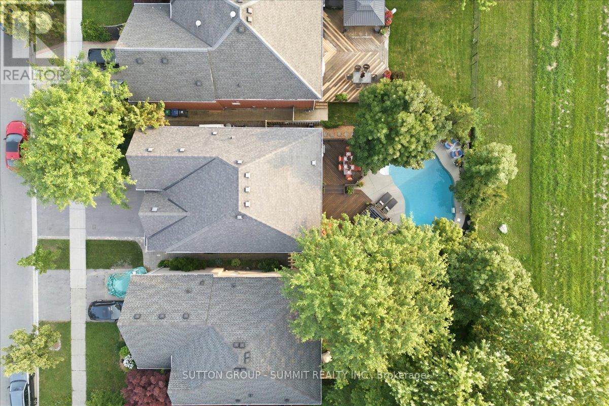 3967 Beacham Street, Mississauga, ON