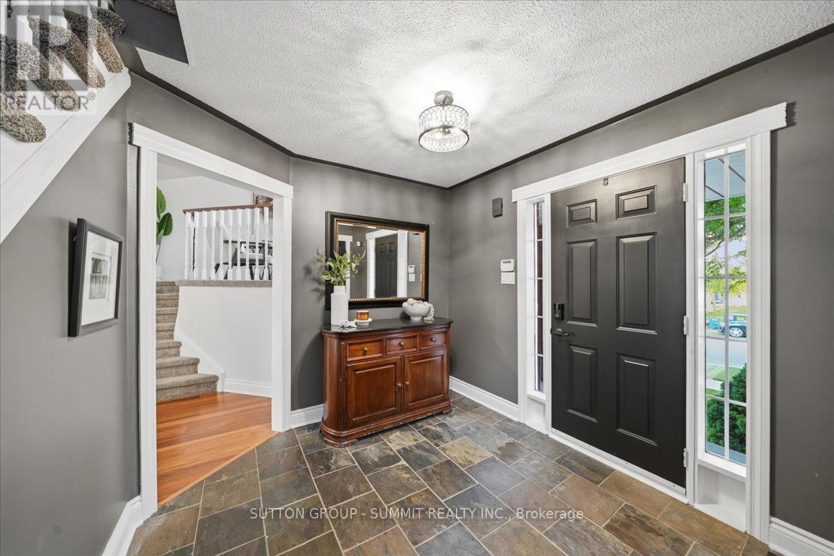 3967 Beacham Street, Mississauga, ON