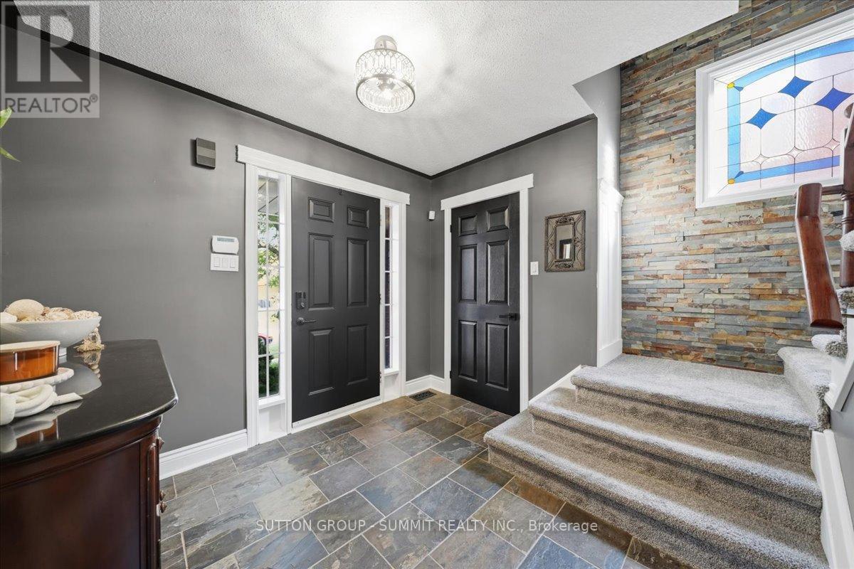 3967 Beacham Street, Mississauga, ON