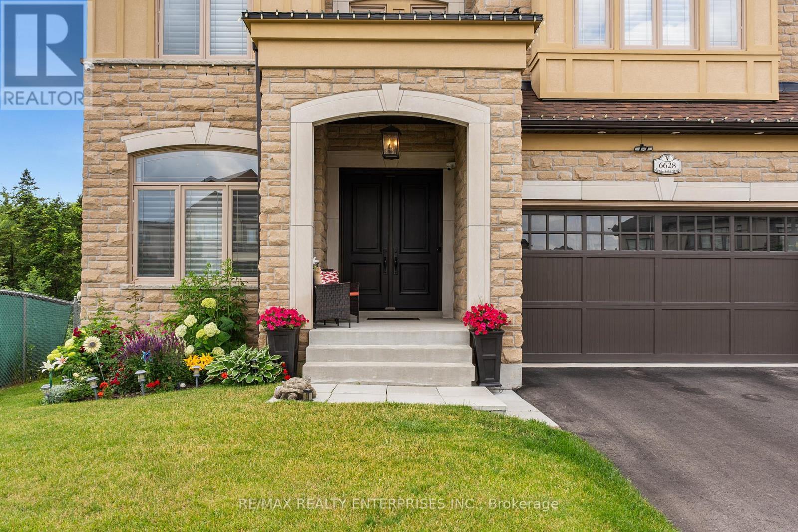 6628 Rothschild Trail, Mississauga, ON