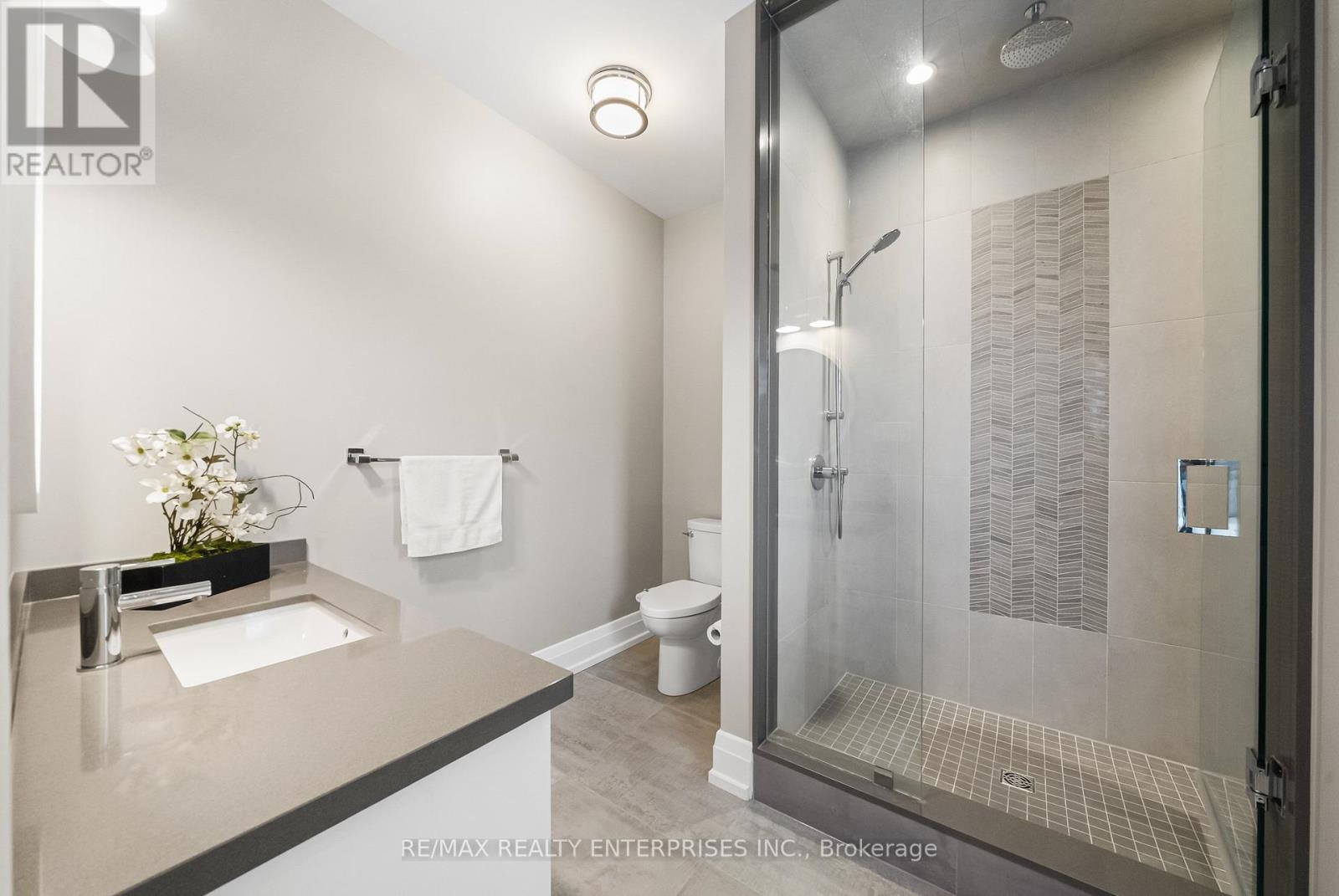 6628 Rothschild Trail, Mississauga, ON