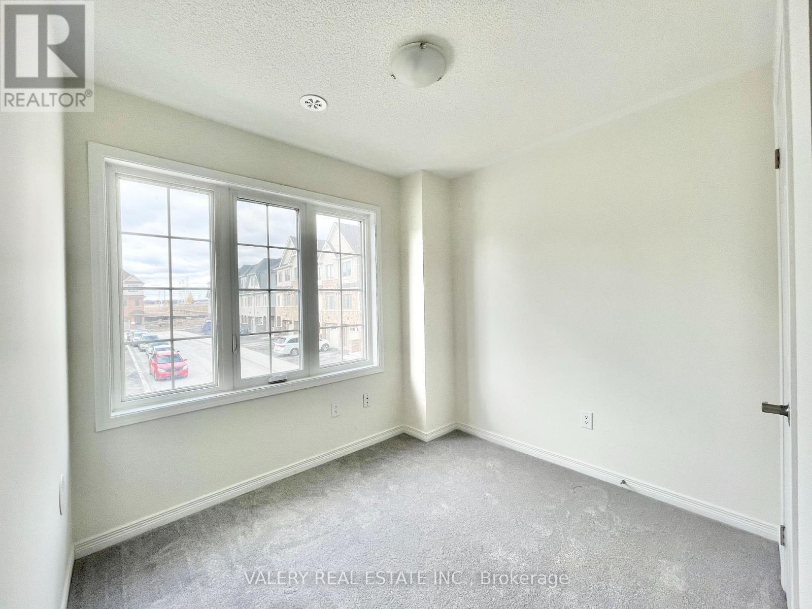 157 Danzatore Path, Oshawa, ON