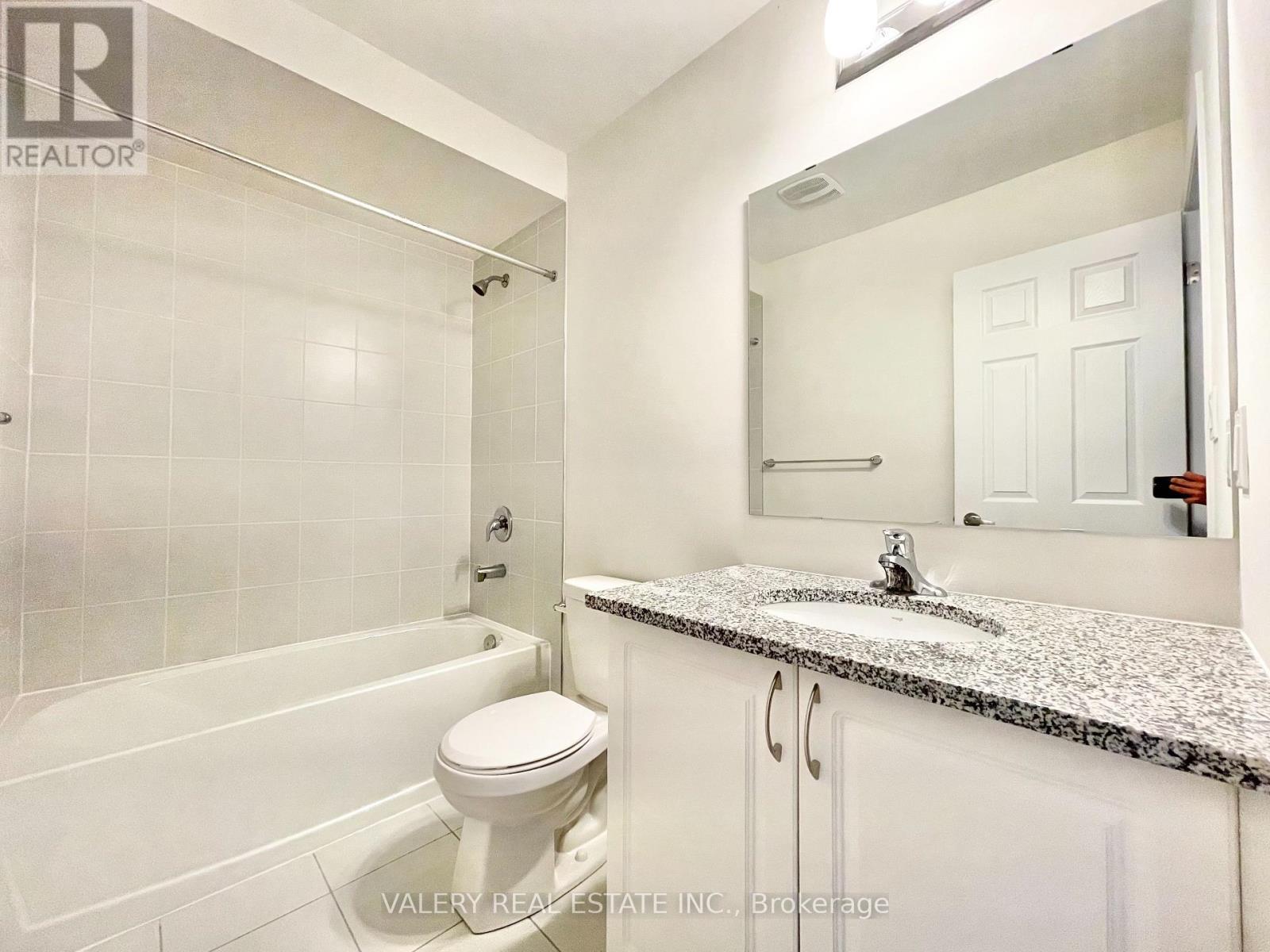 157 Danzatore Path, Oshawa, ON