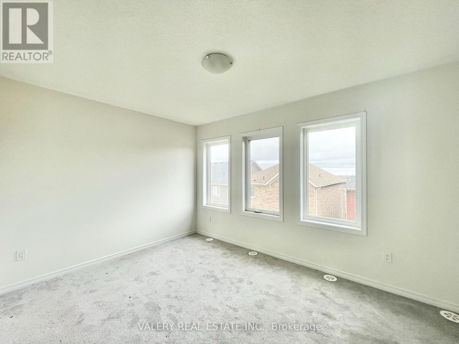 157 Danzatore Path, Oshawa, ON