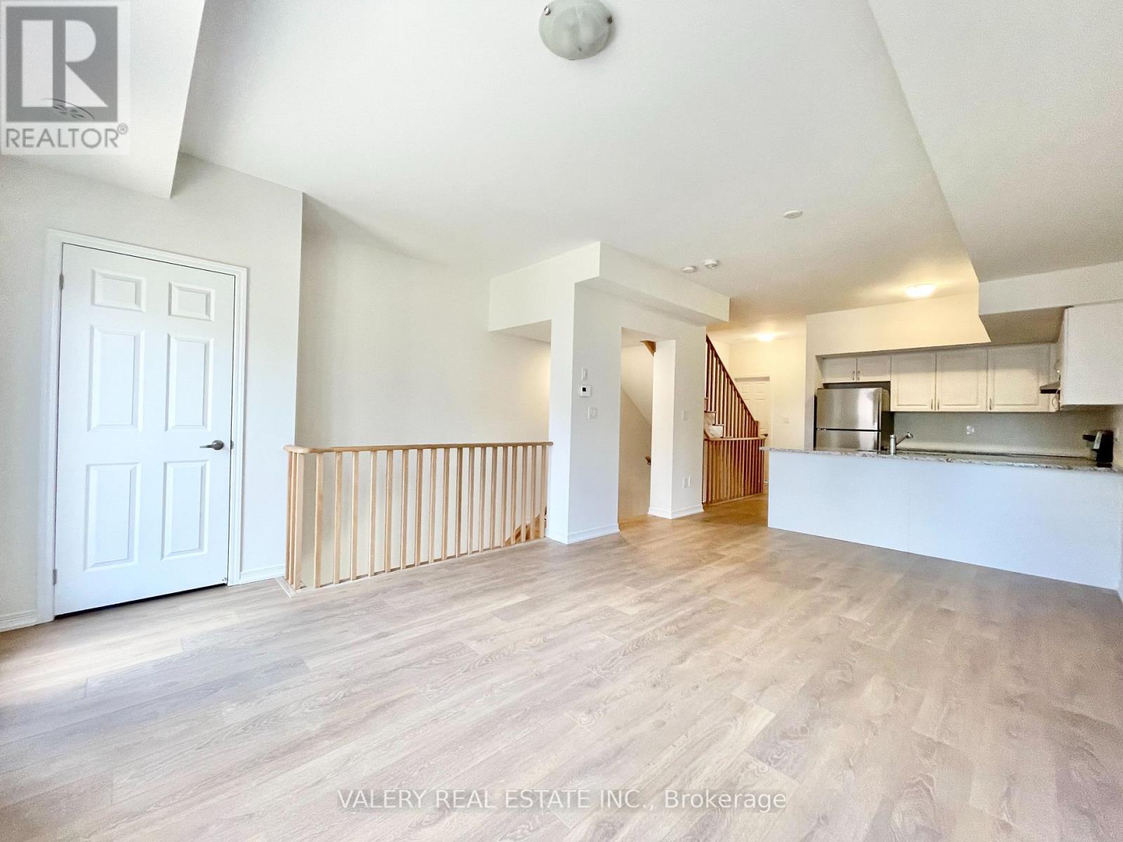 157 Danzatore Path, Oshawa, ON