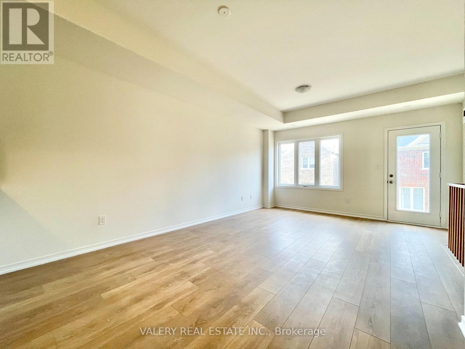 157 Danzatore Path, Oshawa, ON