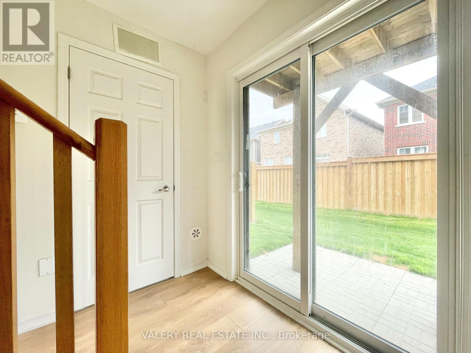 157 Danzatore Path, Oshawa, ON