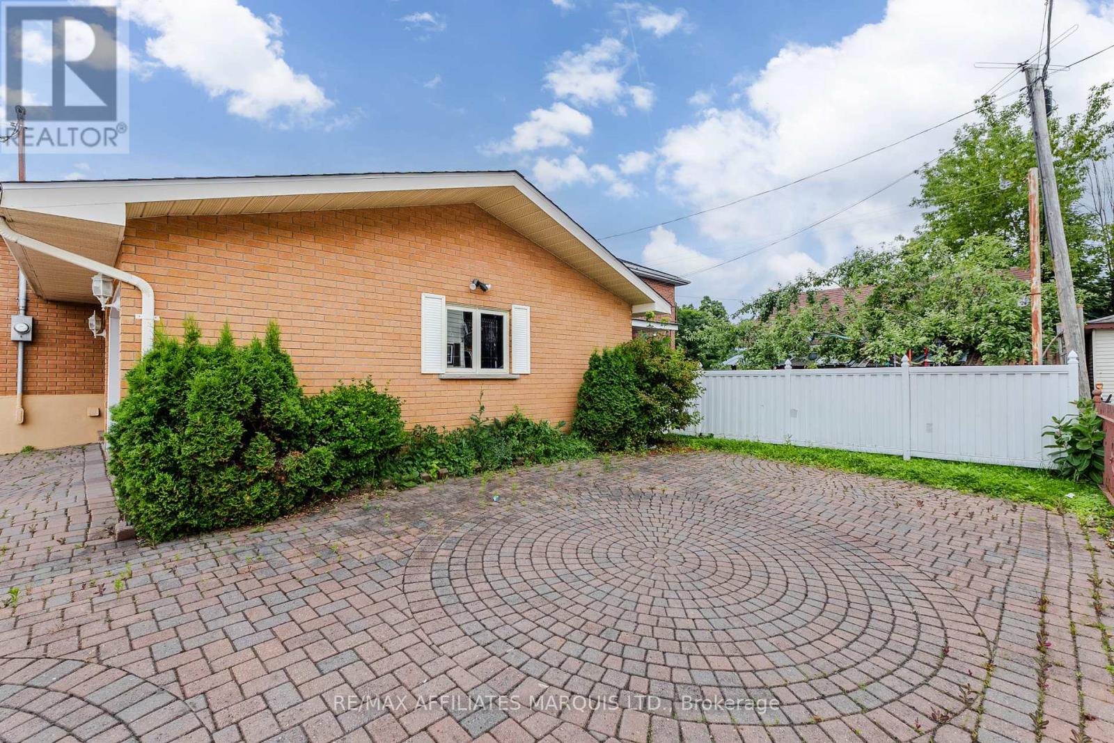 1208 Third Street E, Cornwall, ON
