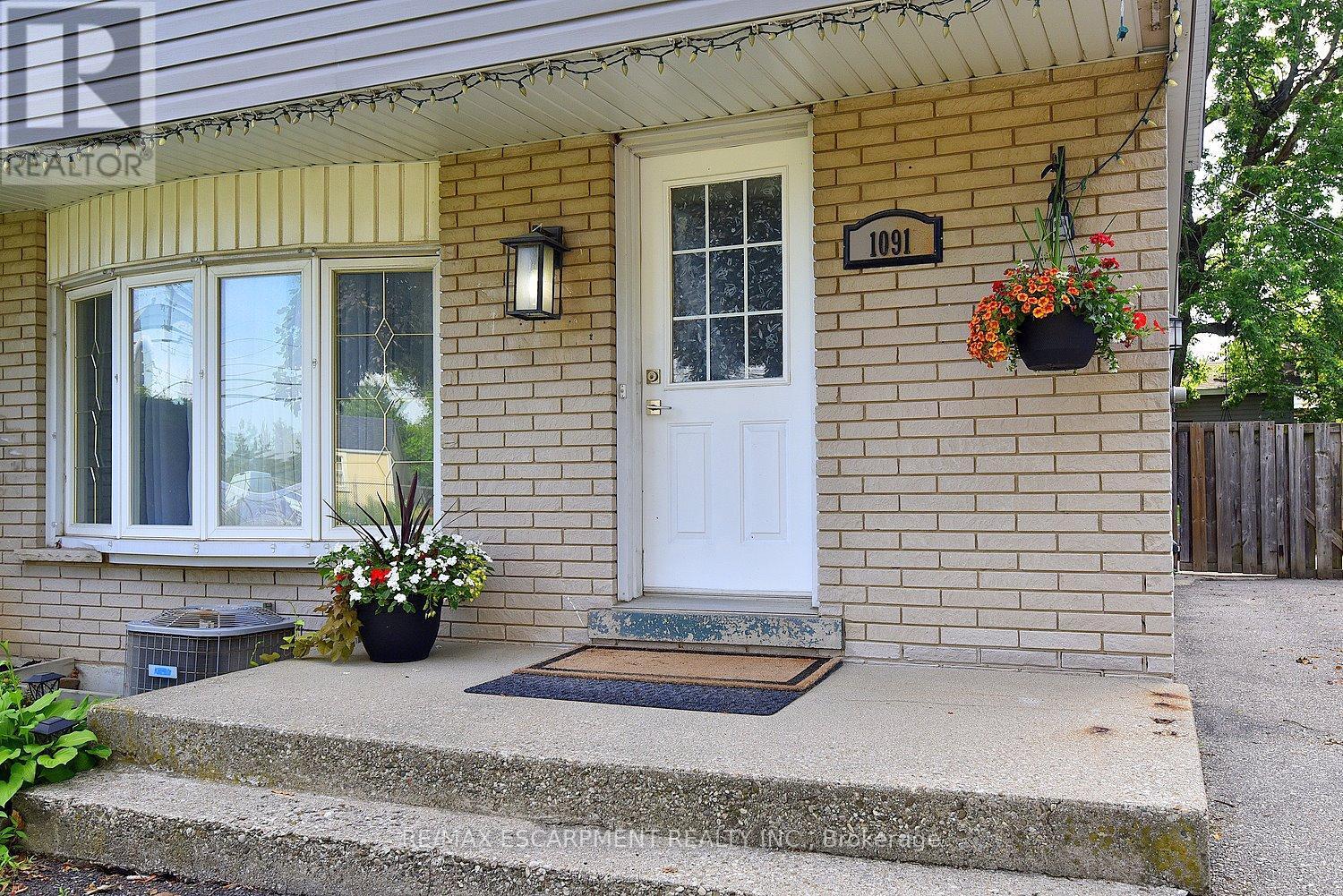 1091 Upper Wellington Street, Hamilton, ON