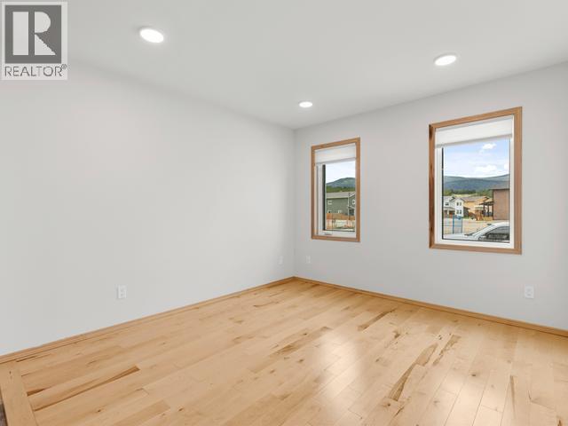 53 Wyvern Avenue, Whitehorse, YT - Indoor Photo Showing Other Room