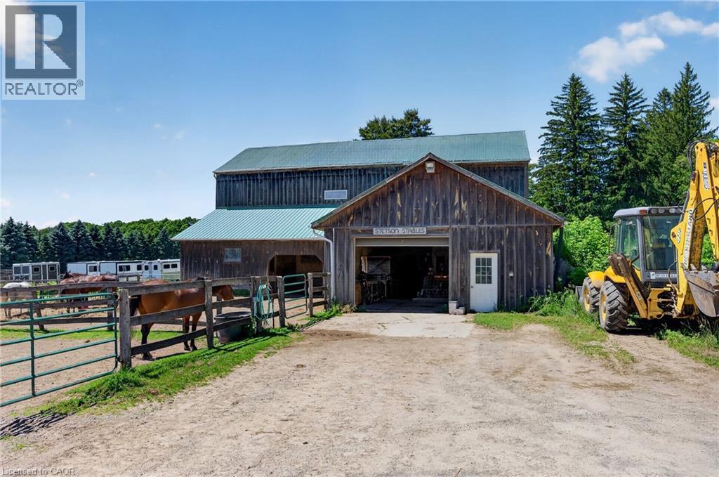 564 8Th Concession Road E, Carlisle, ON