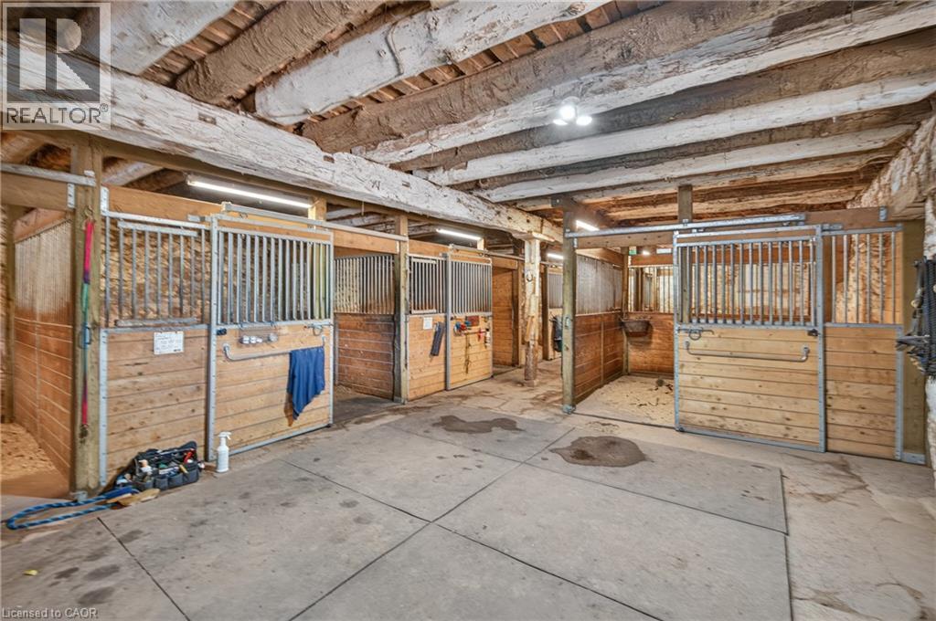 564 8Th Concession Road E, Carlisle, ON