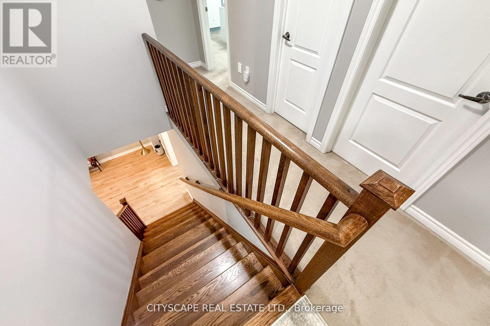 121 Crafter Crescent, Hamilton, ON