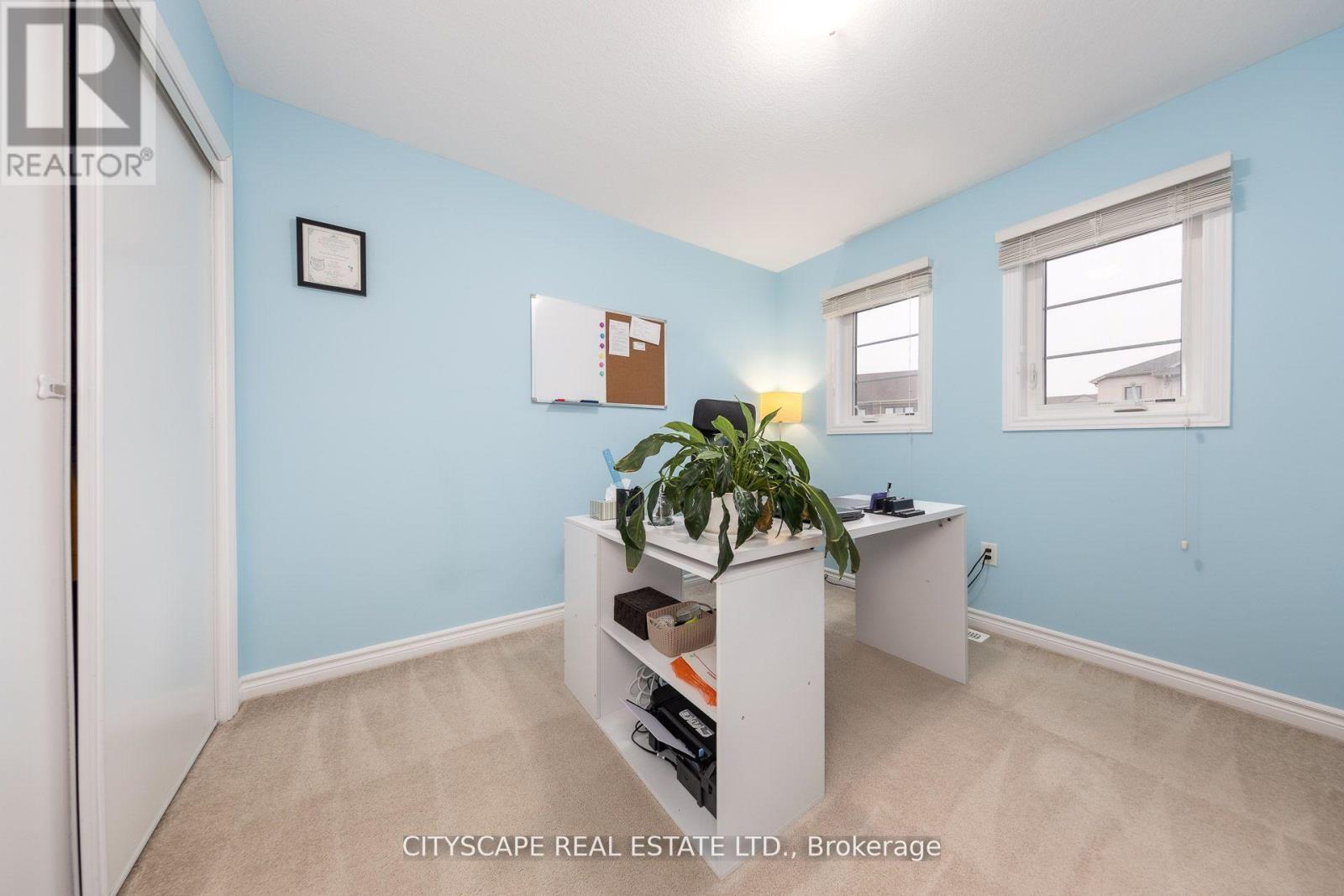 121 Crafter Crescent, Hamilton, ON