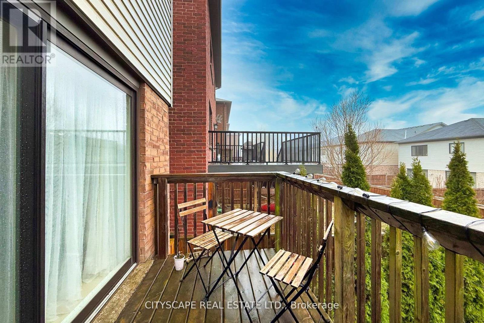 121 Crafter Crescent, Hamilton, ON