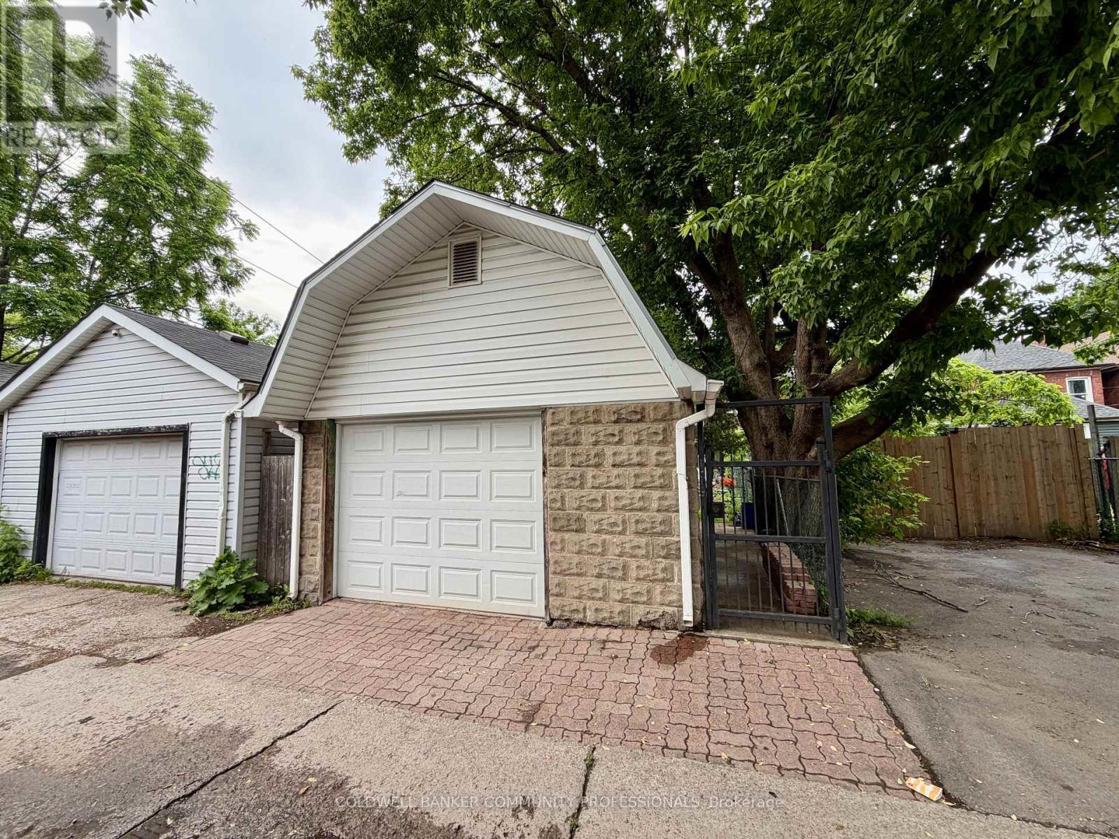92 Case Street, Hamilton, ON - Outdoor