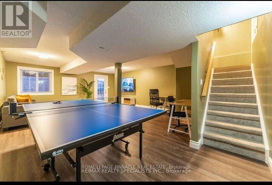 60 Everglade Crescent, Kitchener, ON