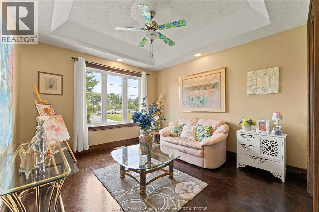 412 County Rd 2, Lakeshore, ON