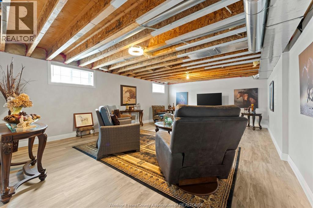 412 County Rd 2, Lakeshore, ON