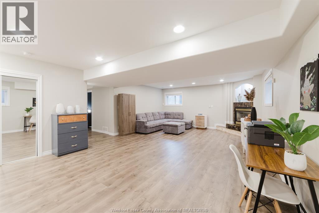 4821 Juliet Crescent, Windsor, ON