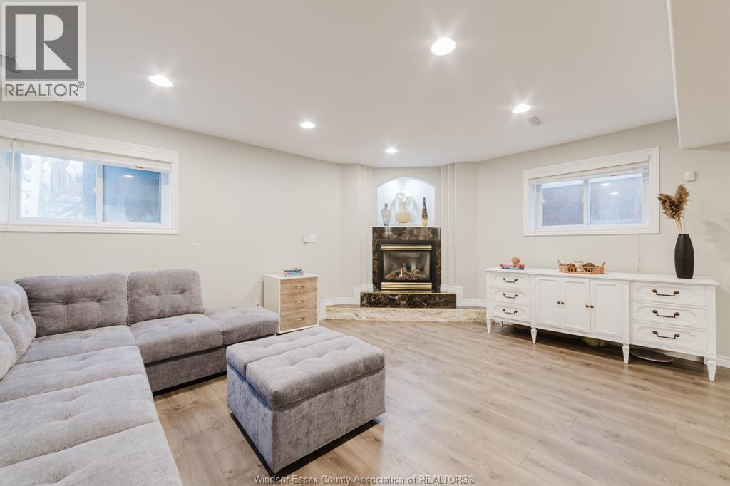 4821 Juliet Crescent, Windsor, ON