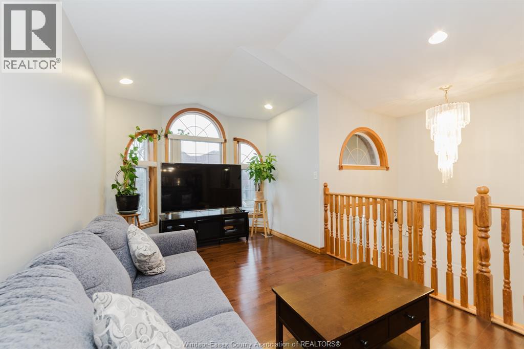 4821 Juliet Crescent, Windsor, ON