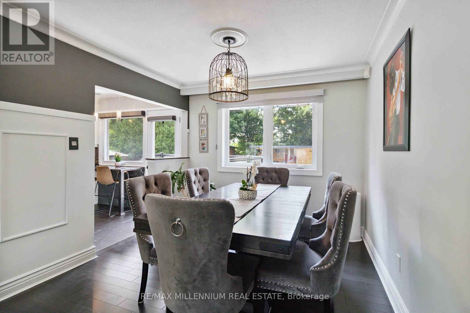 250 Daphne Avenue, Mississauga, ON