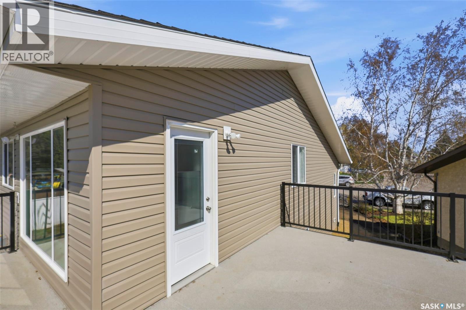 607 Addie Crescent, Saskatoon, SK - Outdoor With Exterior