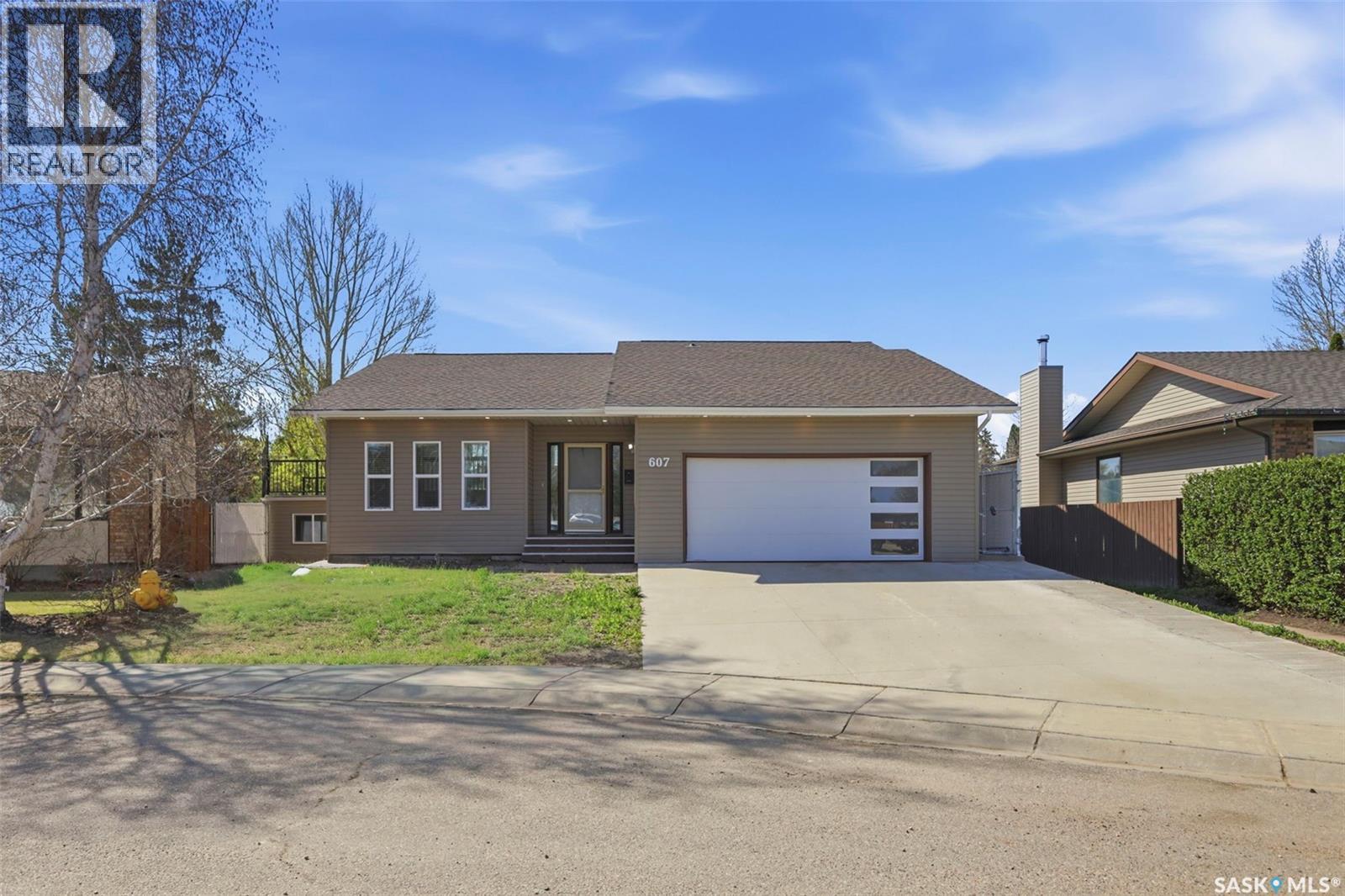 607 Addie Crescent, Saskatoon, SK - Outdoor